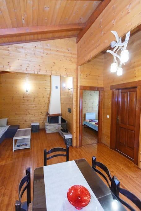 Wooden House In Ioannina Apartment Екстериор снимка