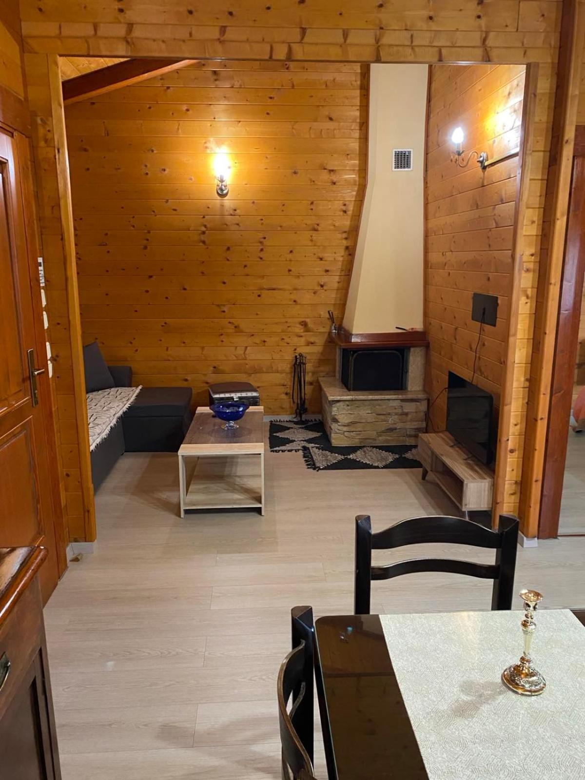 Wooden House In Ioannina Apartment Екстериор снимка
