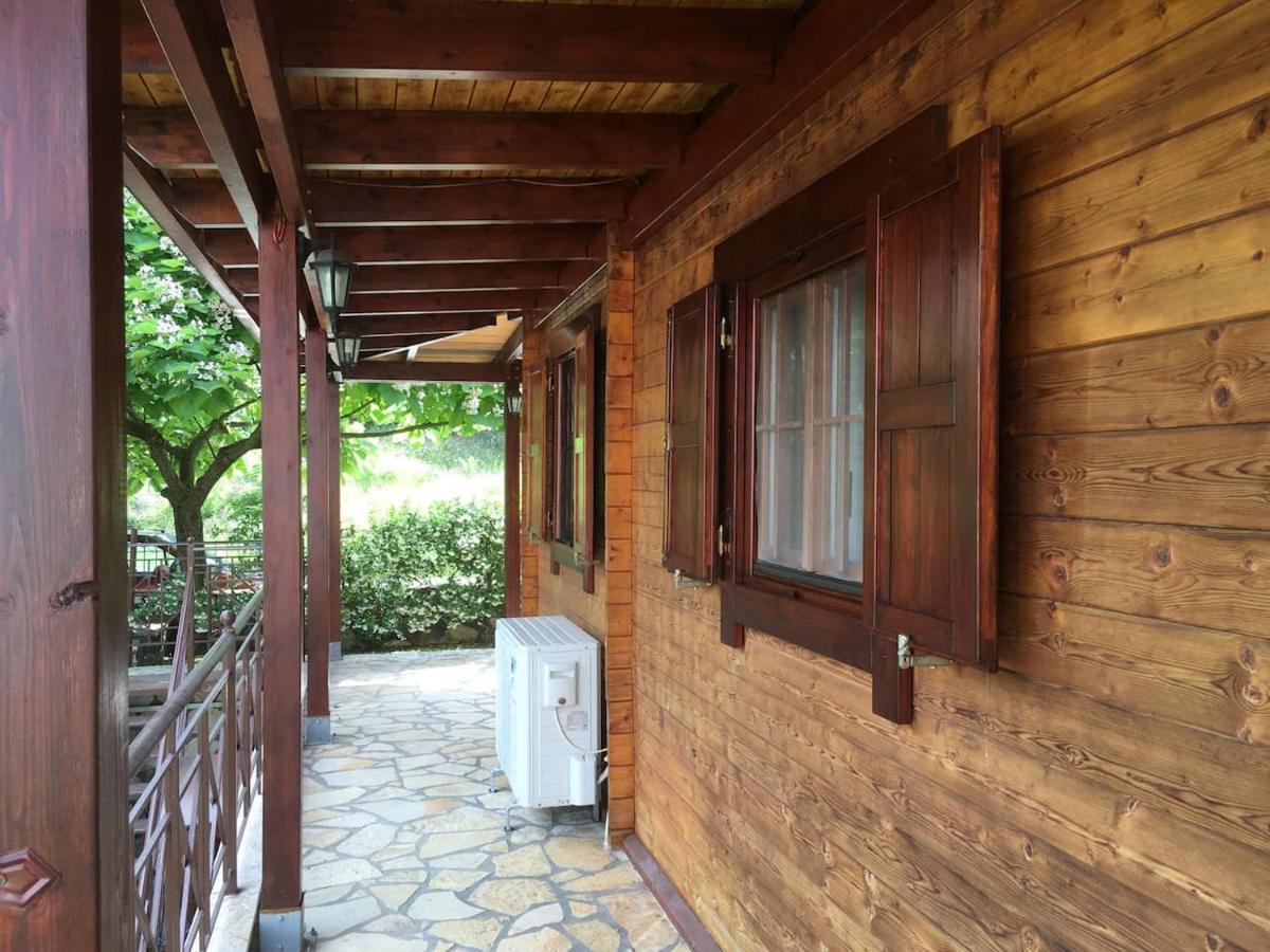 Wooden House In Ioannina Apartment Екстериор снимка